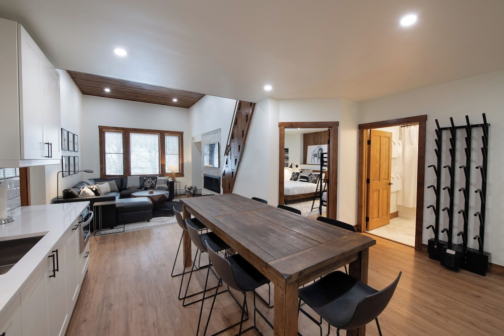 Zephyr Mountain Lodge Vacation Condos - Winter Park CO