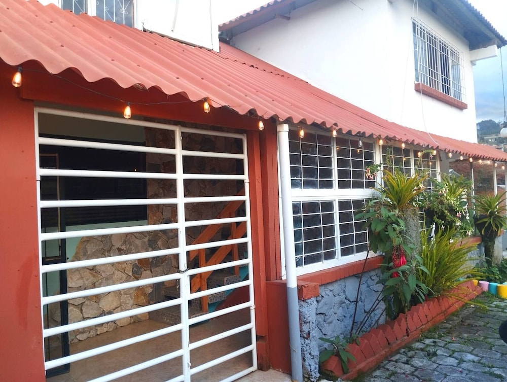 Serene Mountain Retreat in Pasto, Colombia - Your Home Away From Home