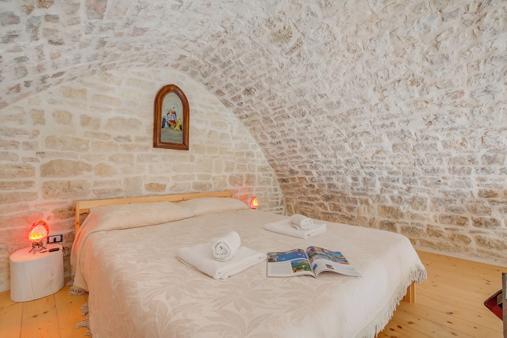 Annunziatella Apulian Farm Experience