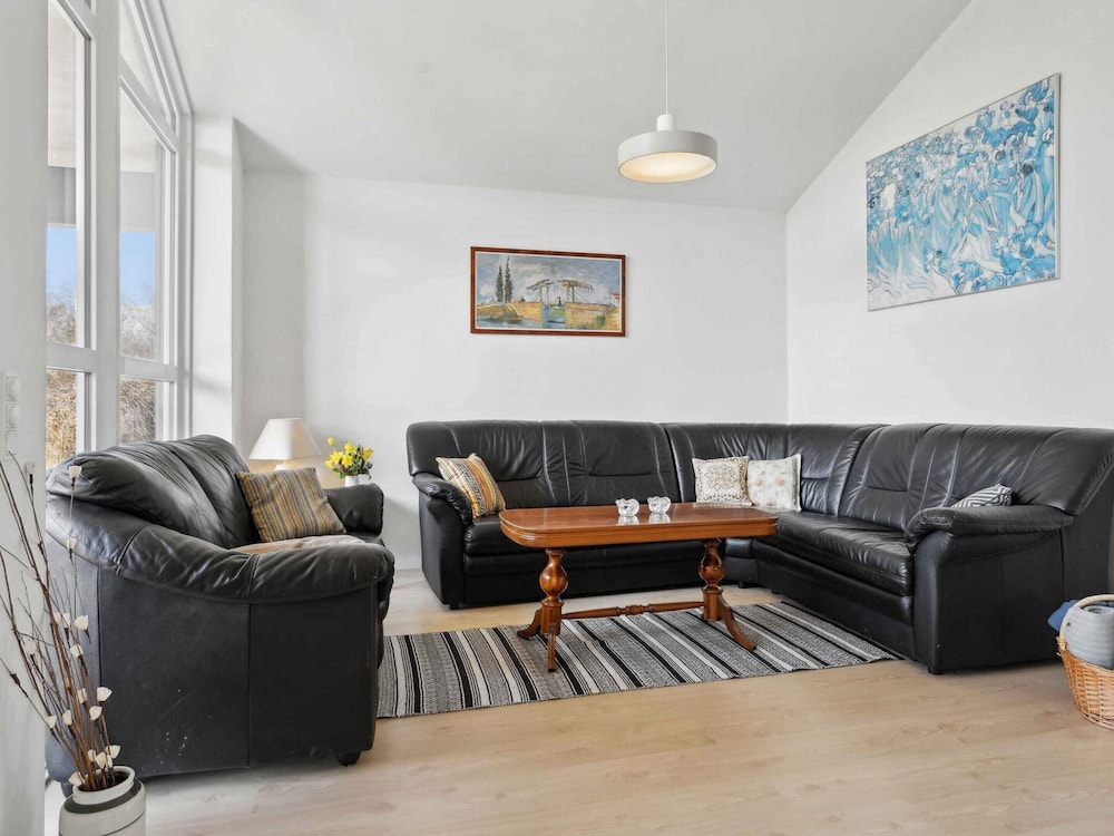 5 Star Holiday Home in Orsted