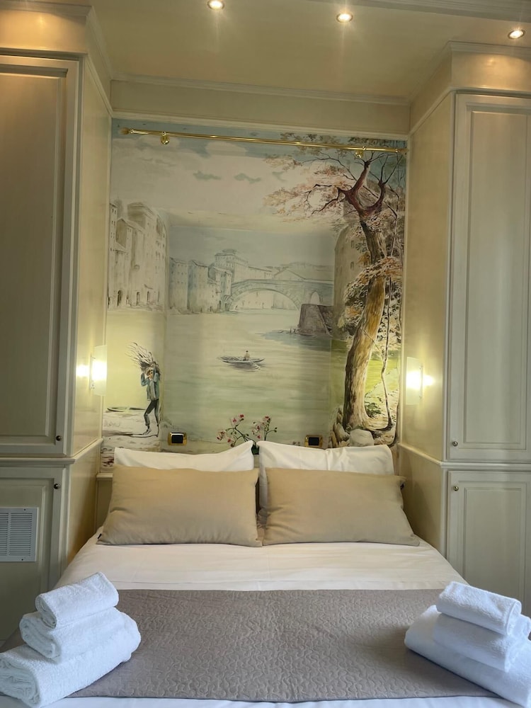Dama Opera Elegantia Rooms