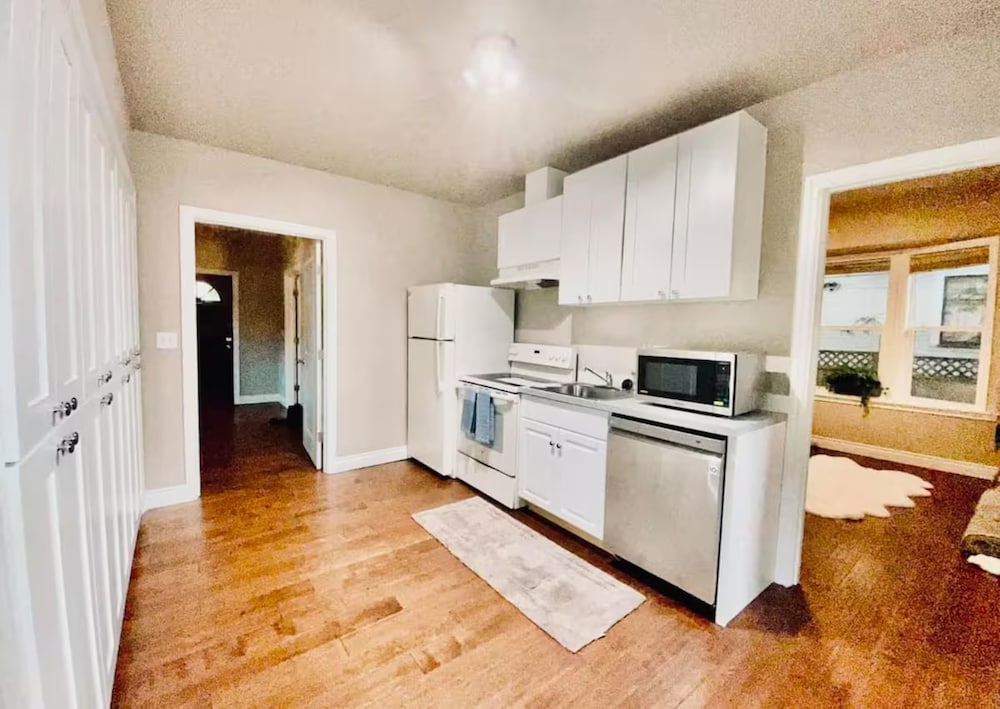 Charming Stay in Marvelous Seattle