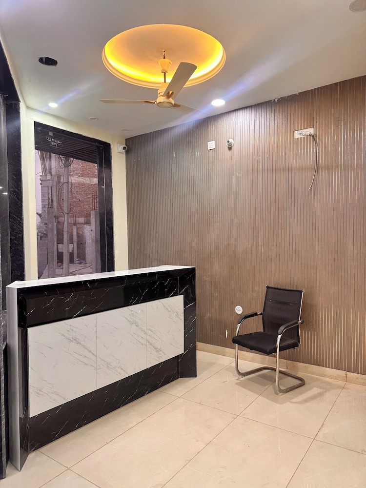 Hotel R.K Palace