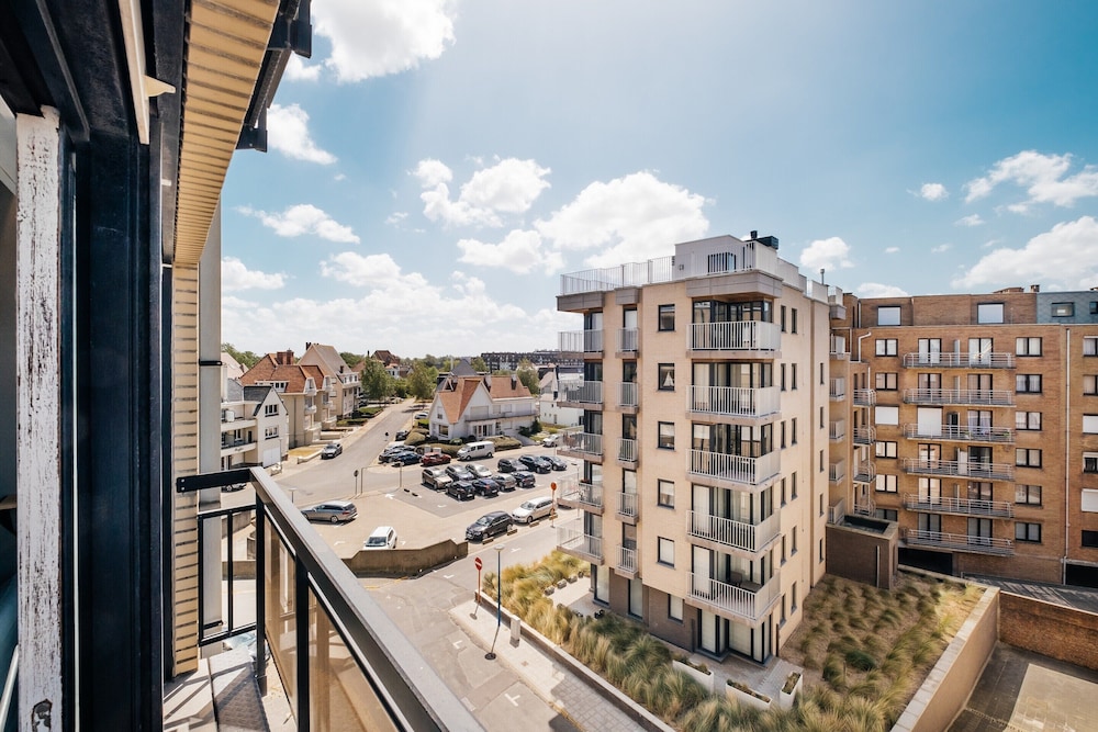 Sunny Stay for Four in Koksijde