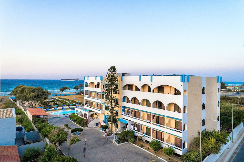 Hotel Tsagarakis Beach - Image 1