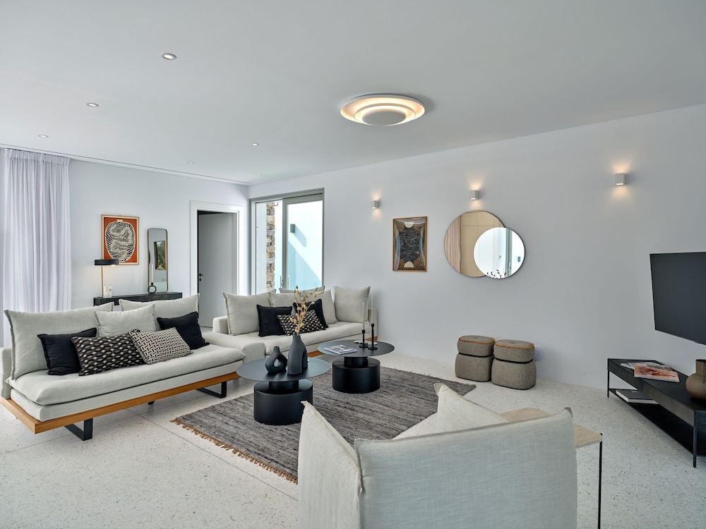 Aegean Hestia Luxury Villa of Paros