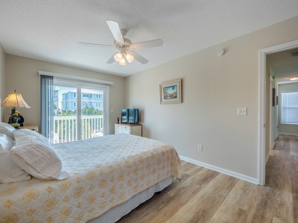 The Channel Marker by Topsail Realty