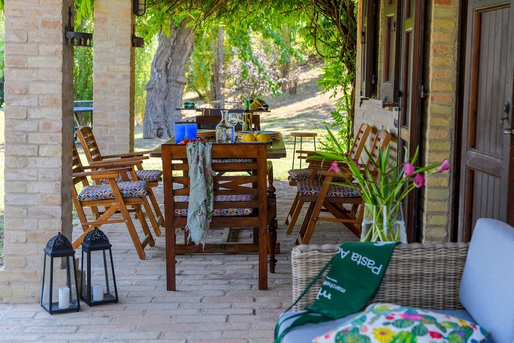 La Girolima 6 2 by Marche Holiday Villas