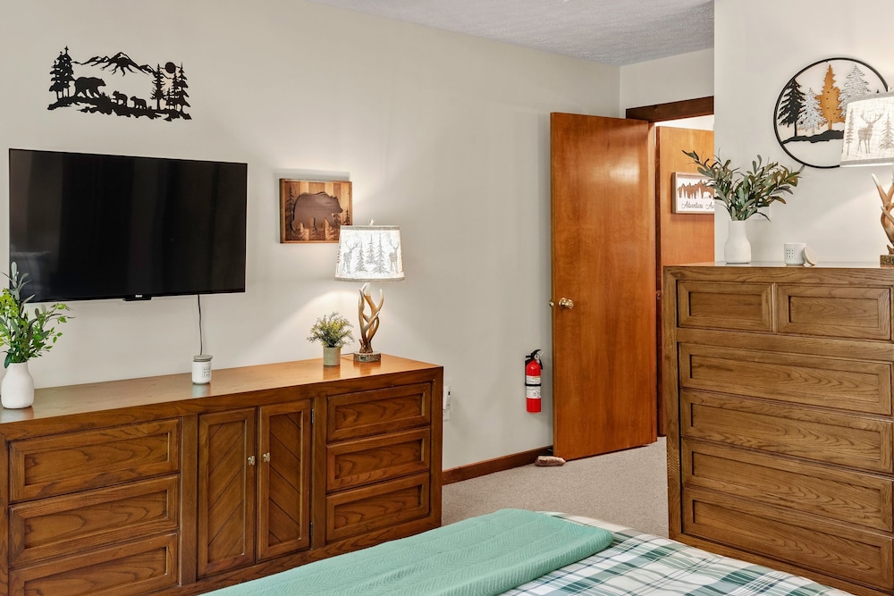 Doe s Delight by Avantstay Peaceful Lake Retreat