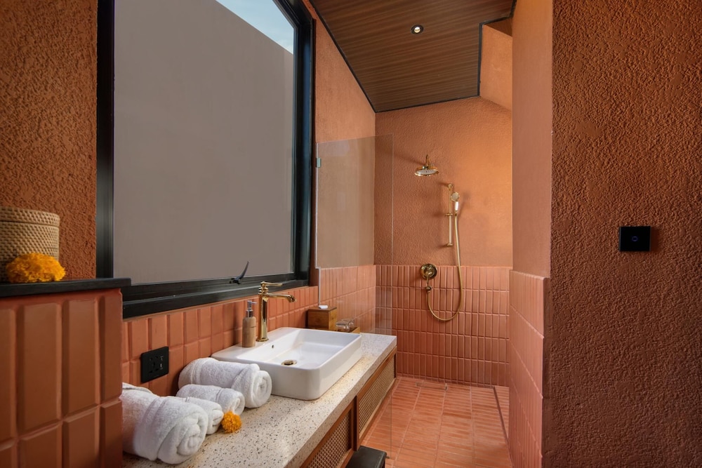 Earth Villa Canggu by Ini Vie Hospitality