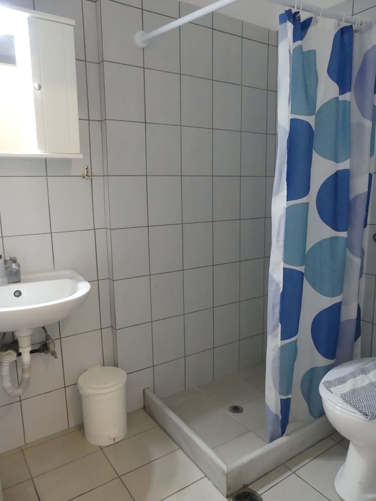 AMZ Apartments