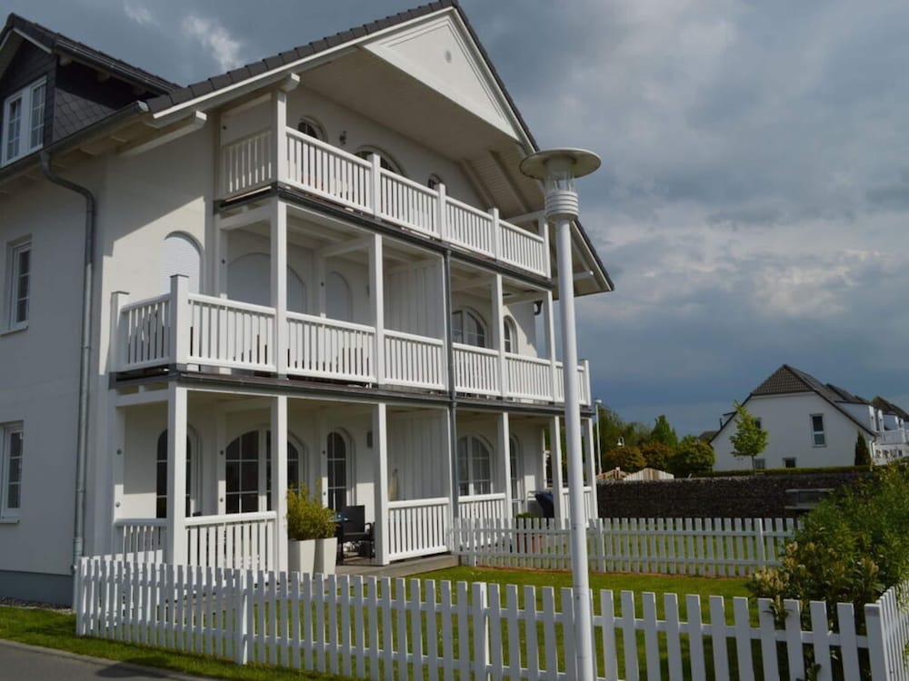 2 in the Baltic Sea Villa Gesine