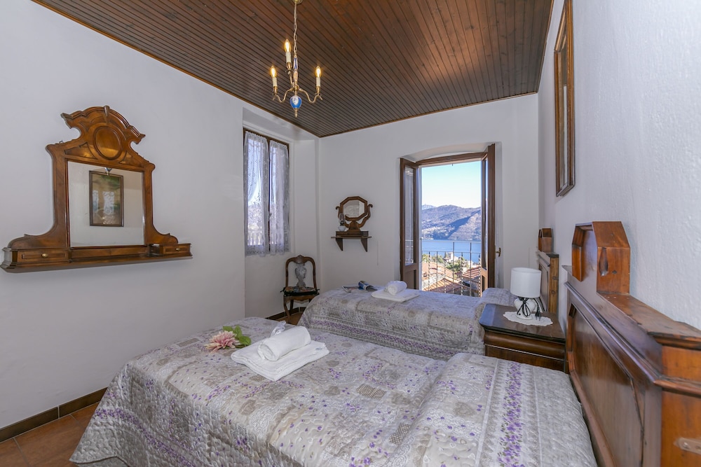 Mezzegra Le ERE view 5