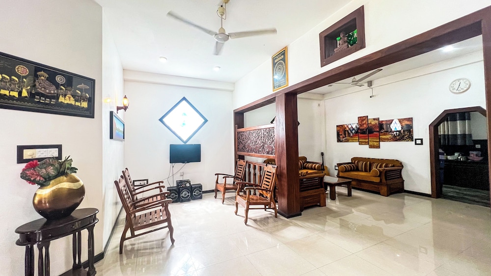 Galle Catamaran Villa