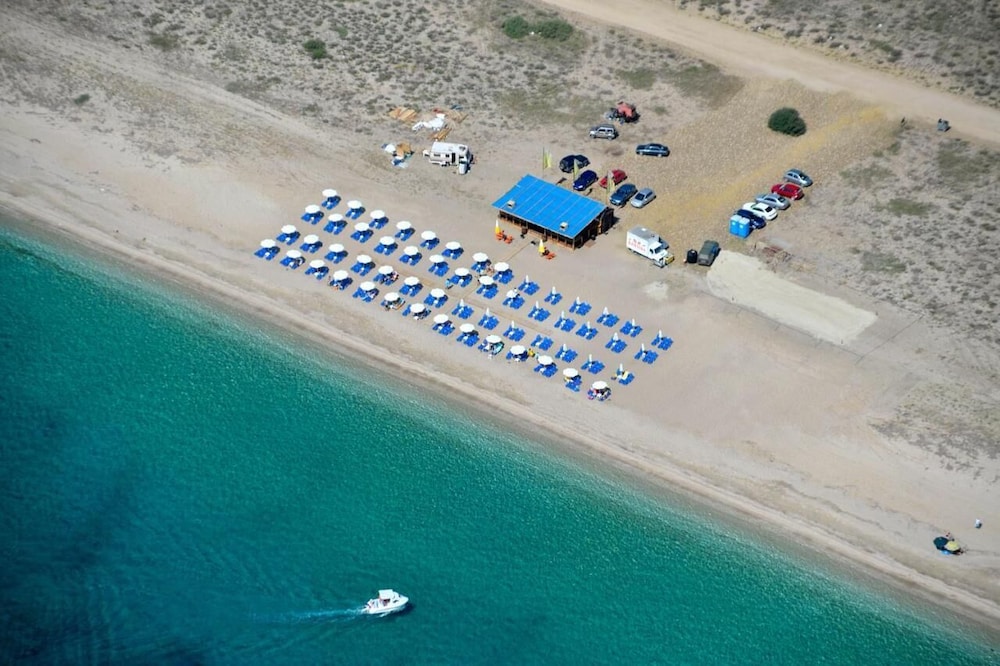 Le Grand Reve Apartments & Luxury Suites view 2
