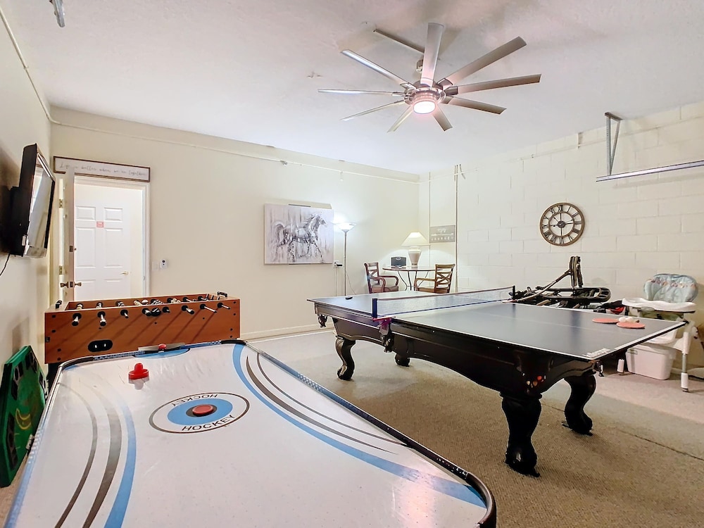Elegant 5BR Home w Private Pool Spa Near Disney