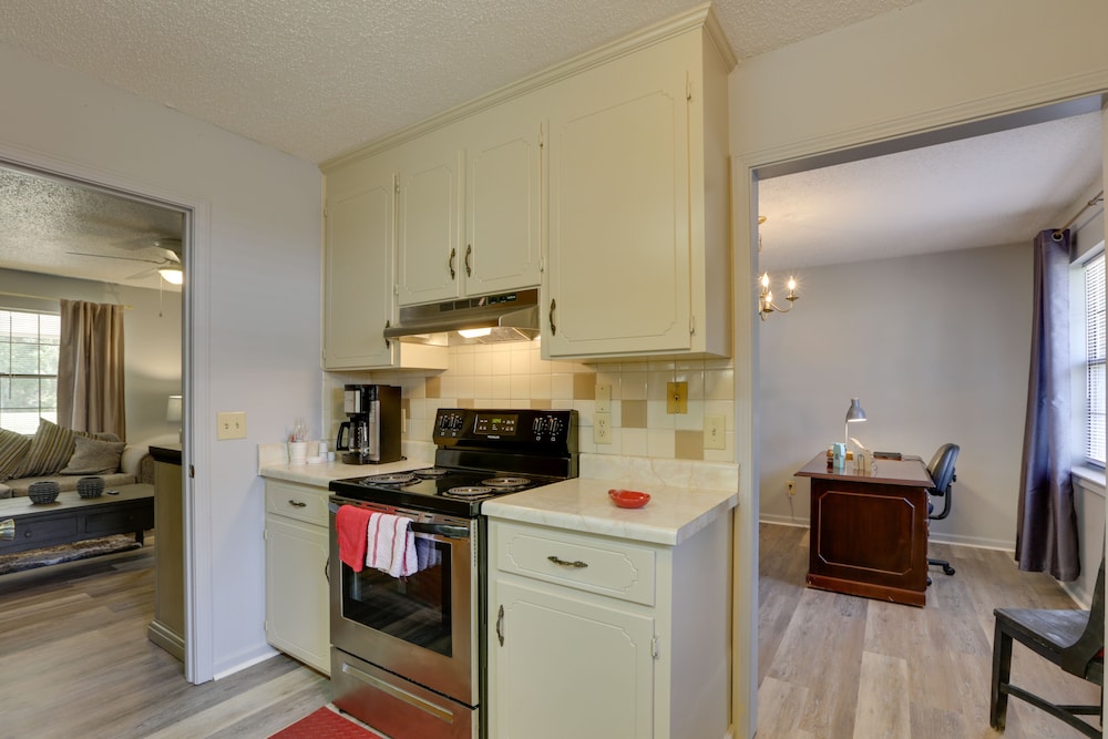 Pet-friendly Slocomb Vacation Rental w/ Sunroom! - Property Image 27