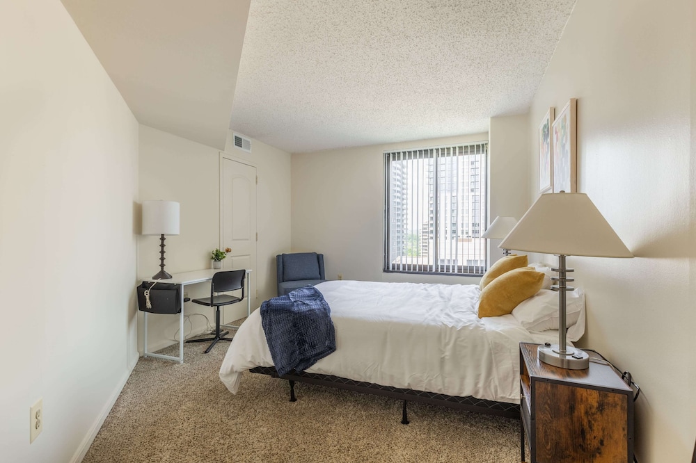 Premium A-Location Apartment view 4