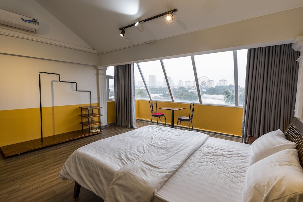 Em Am Homestay - West Lake