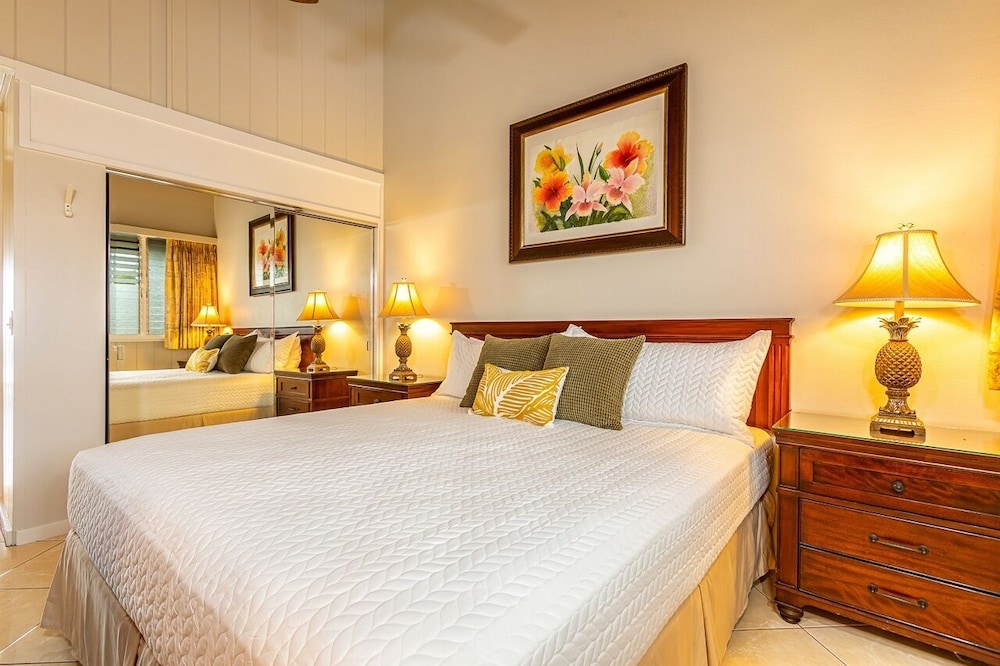 Hale Kai by Coldwell Banker Island Vacations