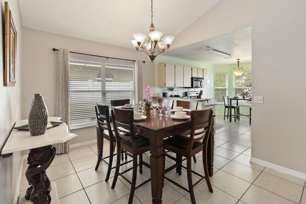 Cozy Home Near Disney!!!
