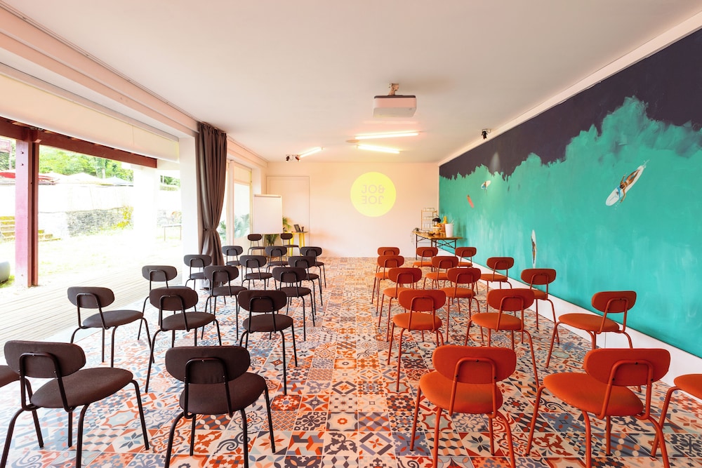 meeting & event spaces