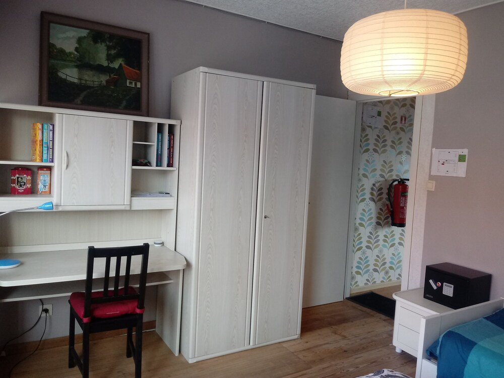Photo 6