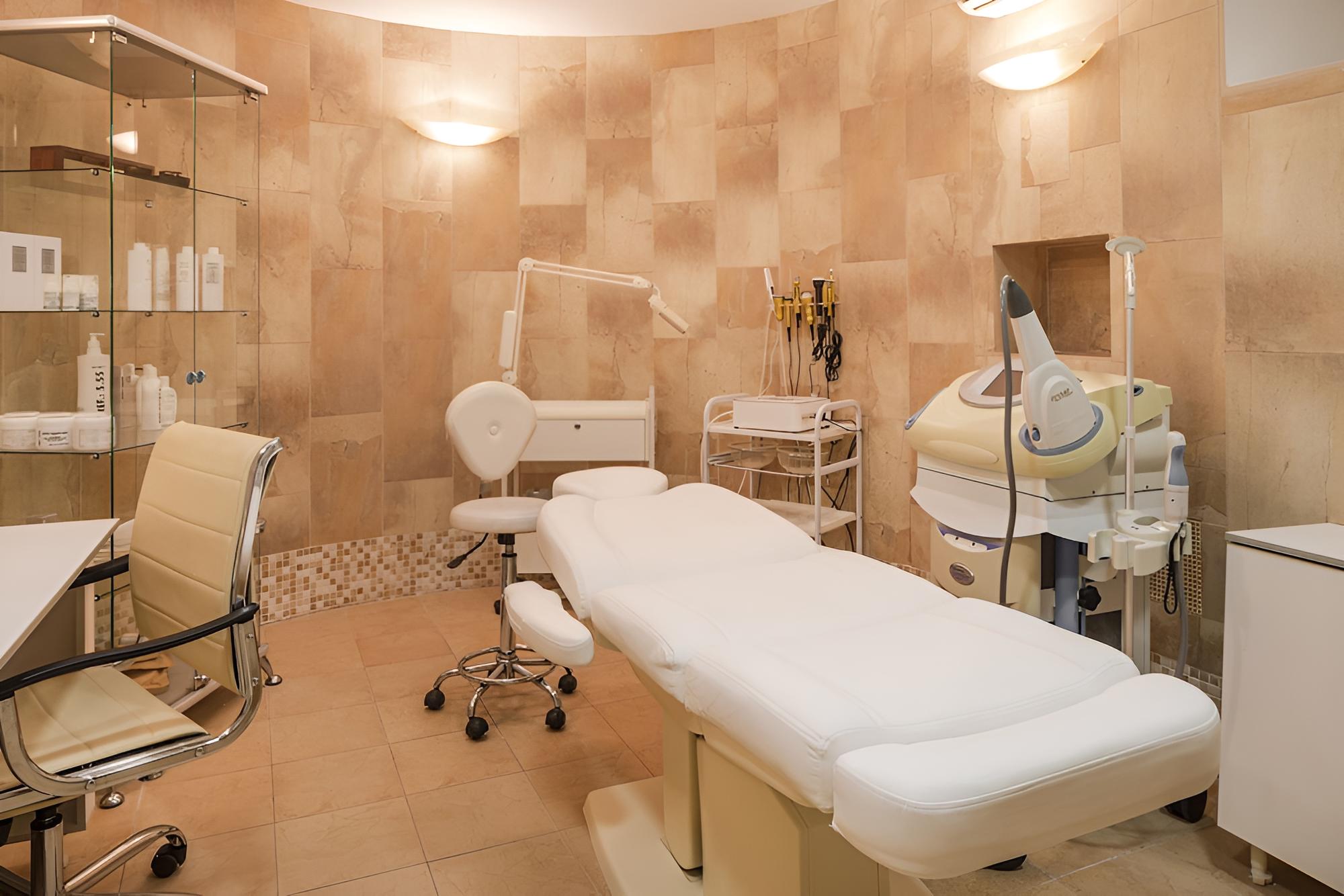 Arthurs Spa Hotel By Mercure