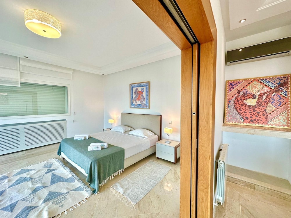 Omnya Carthage Frontsea Luxury Villa