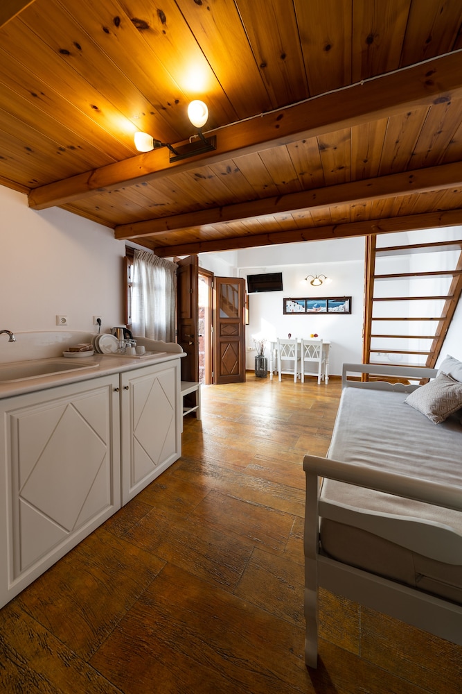 Smaro Studios