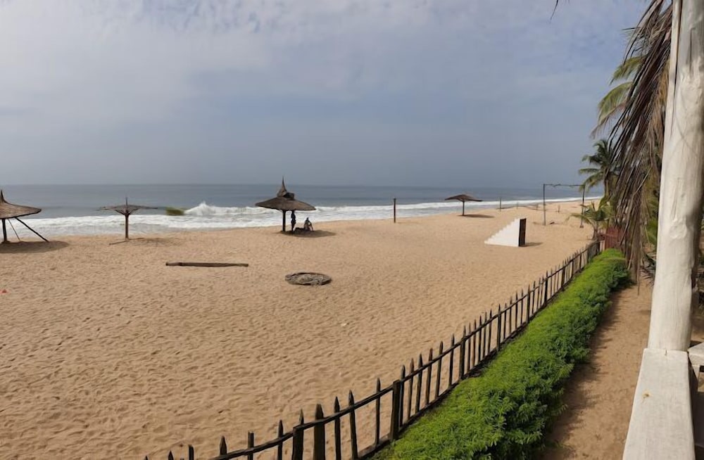Chakaville Beach Resort
