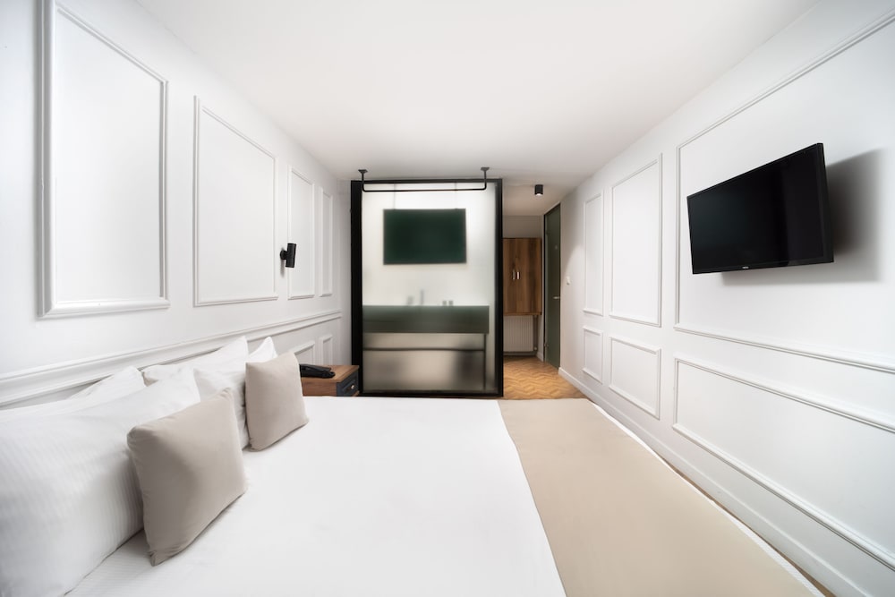 Elan Otel - Image 58