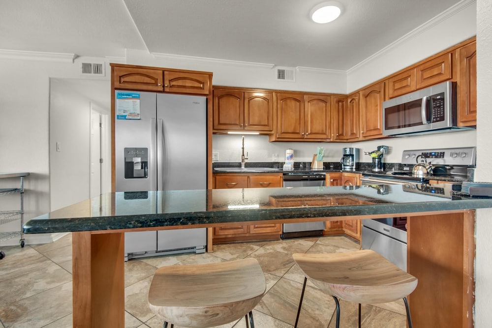 Starboard Village 411