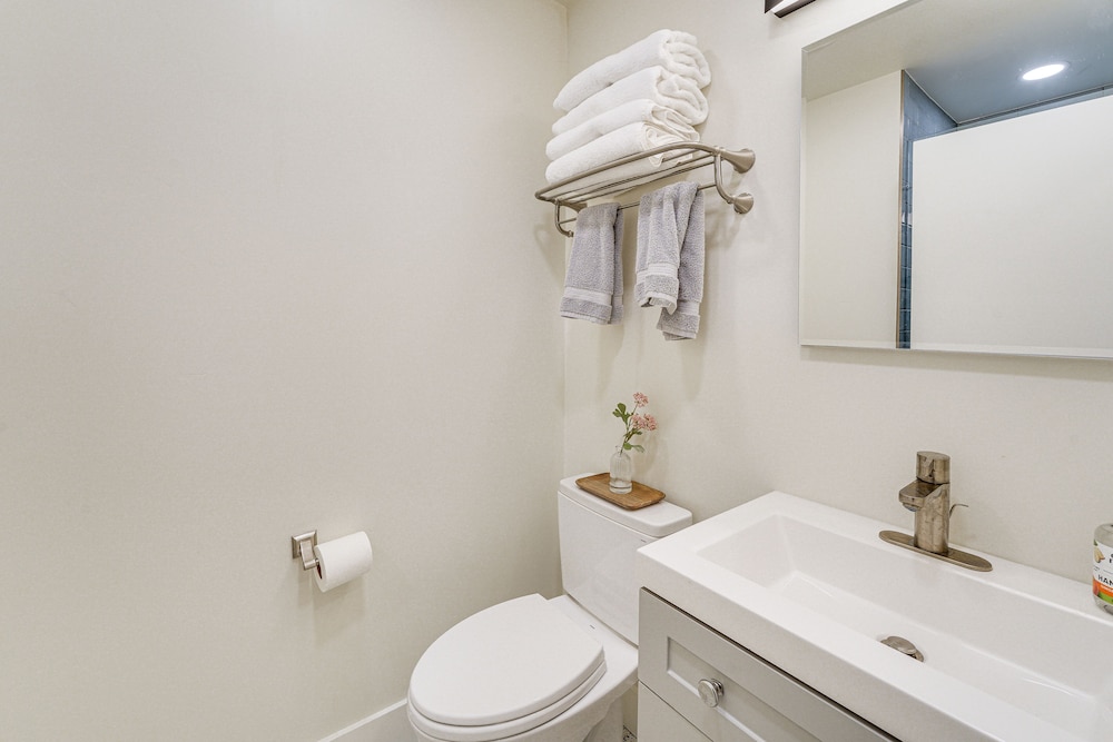 Ketchum Vacations - Bright Ketchum Retreat w/ Views  Private Hot Tub! - Property Image 19