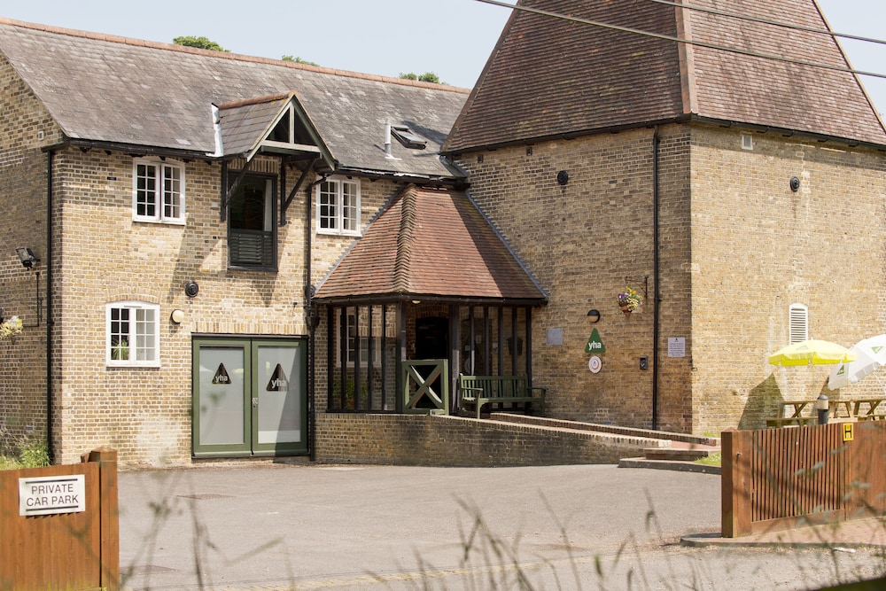 YHA Medway - Hostel