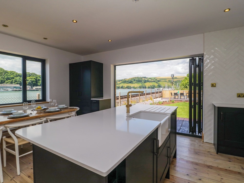 Britannia Crossings Cottage