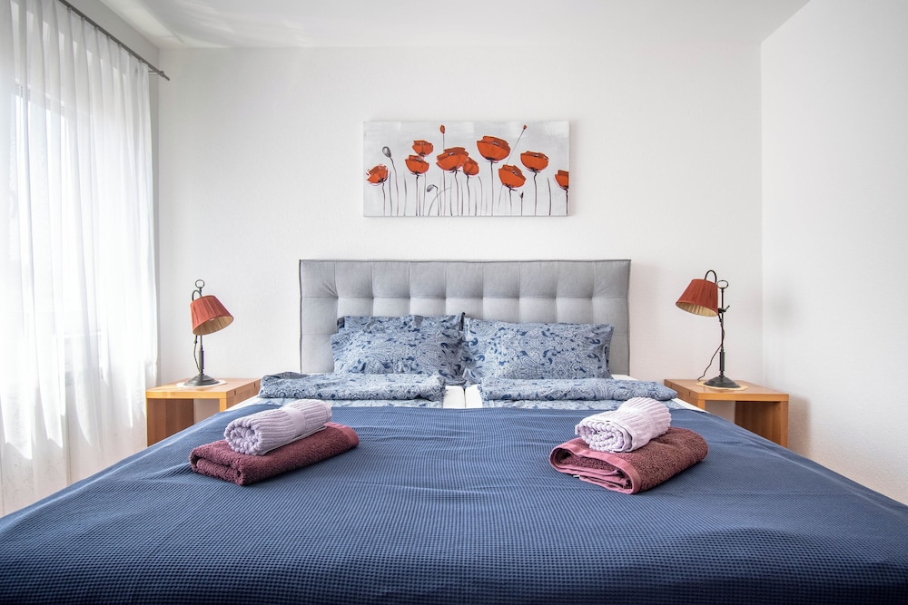 Apartment Elegant