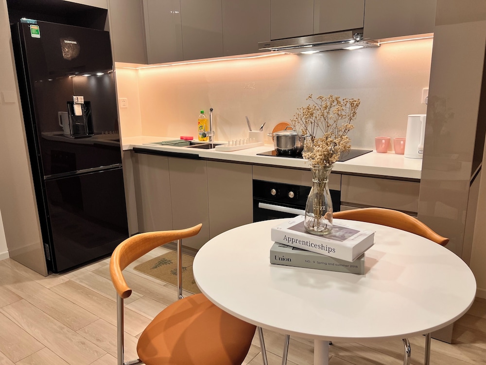 Vinhomes Grand Park-Masterise Center