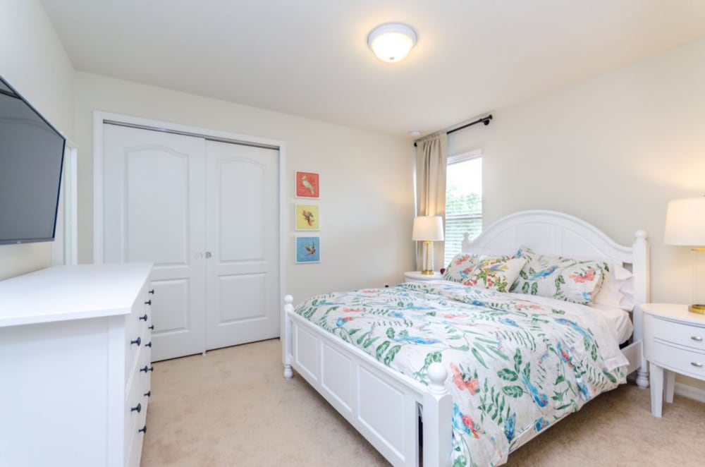 8 Bedroom Villa in Windsor at Westside Resort view 4