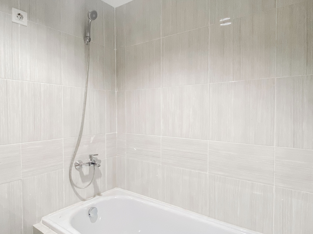 Wonderful And Homey Apartment 1Br At Vasanta Innopark