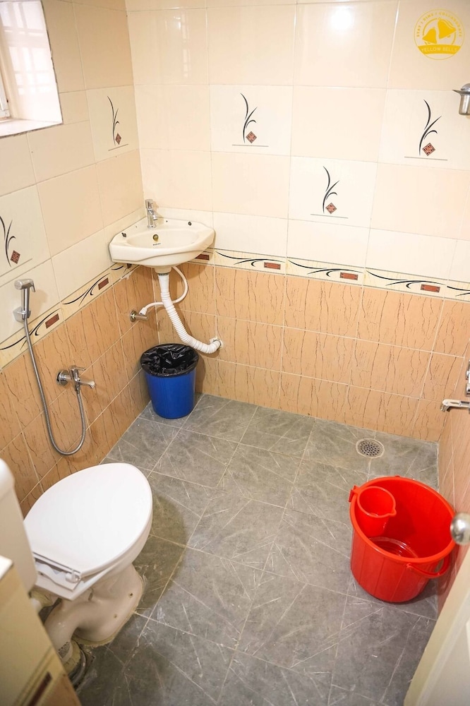 Yellow Bells Residency (Serviced Apartments)