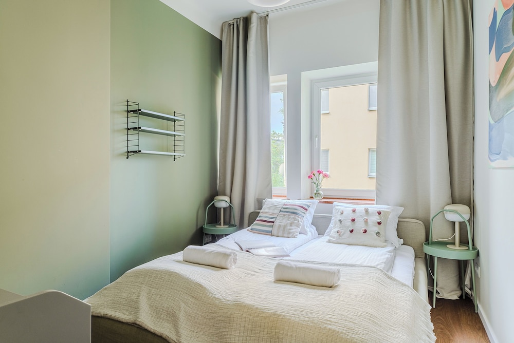 ShortStayPoland Francuska B161 view 5