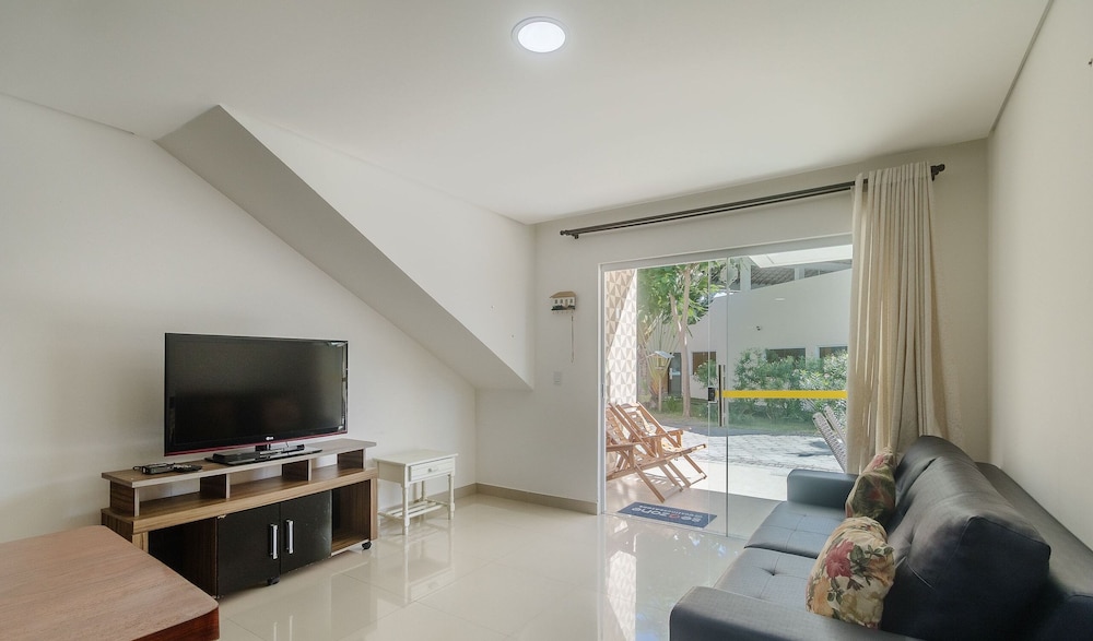 Condominium With Swimming Pool at Praia do Muta in Porto-ba - MUT