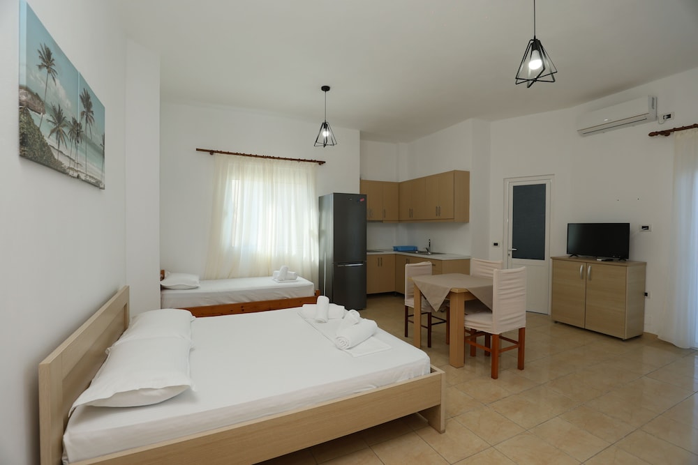 Michelle Apartments