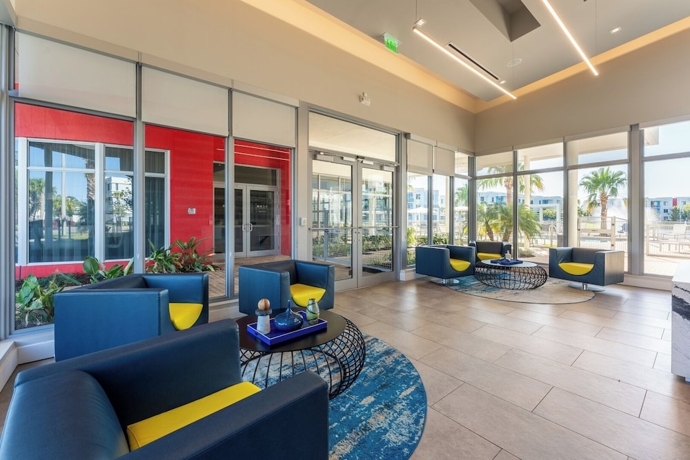 Daytona 2BR Getaway Parking Family & Pet-friendly