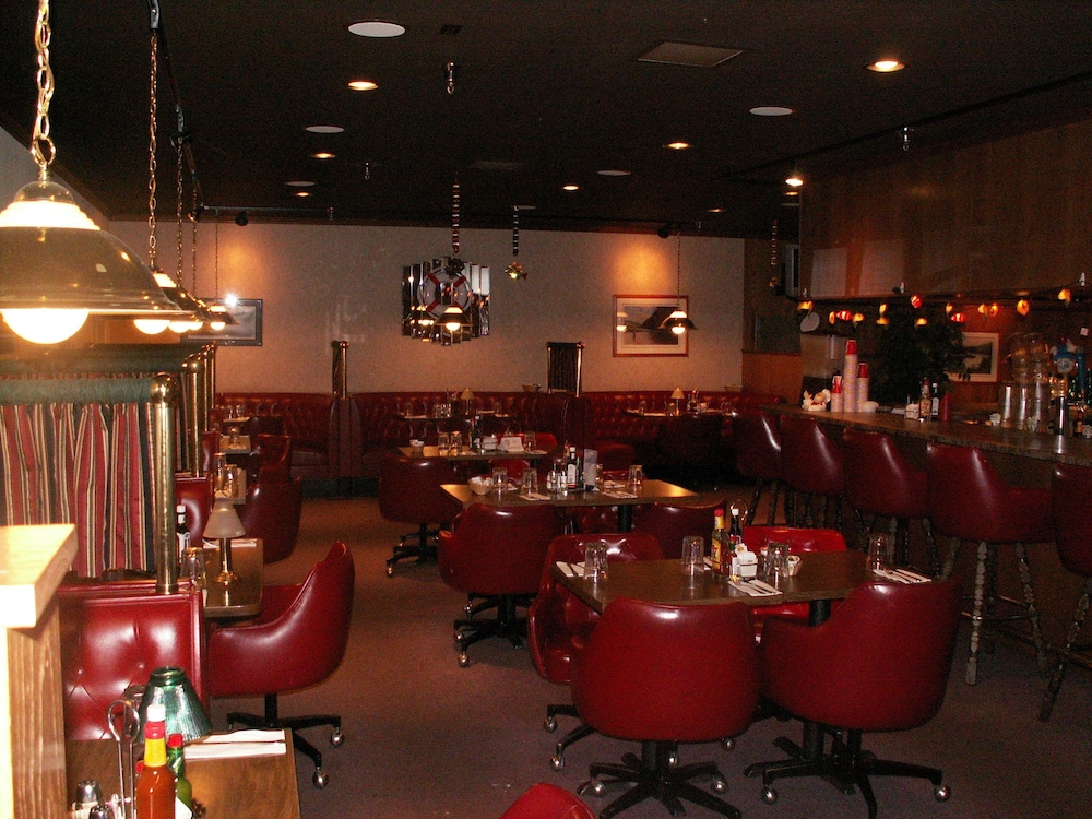 Windbreak Hotel