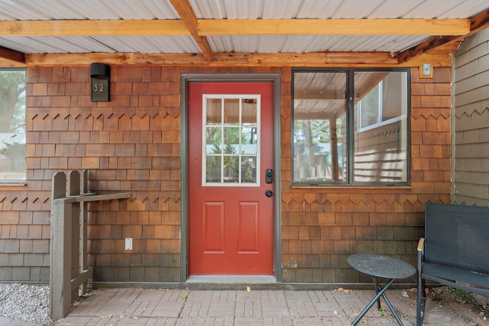 Timber Lodge Cabins 32