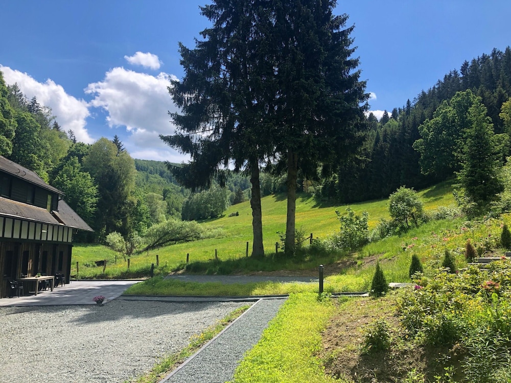 Ruckzugsort am Teich in Winterberg