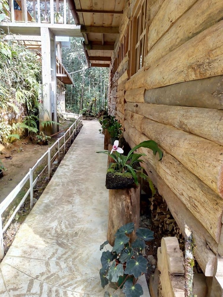 Hostel Paraiso Verde Coban