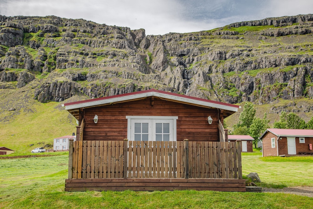 Guesthouse Skálafell
